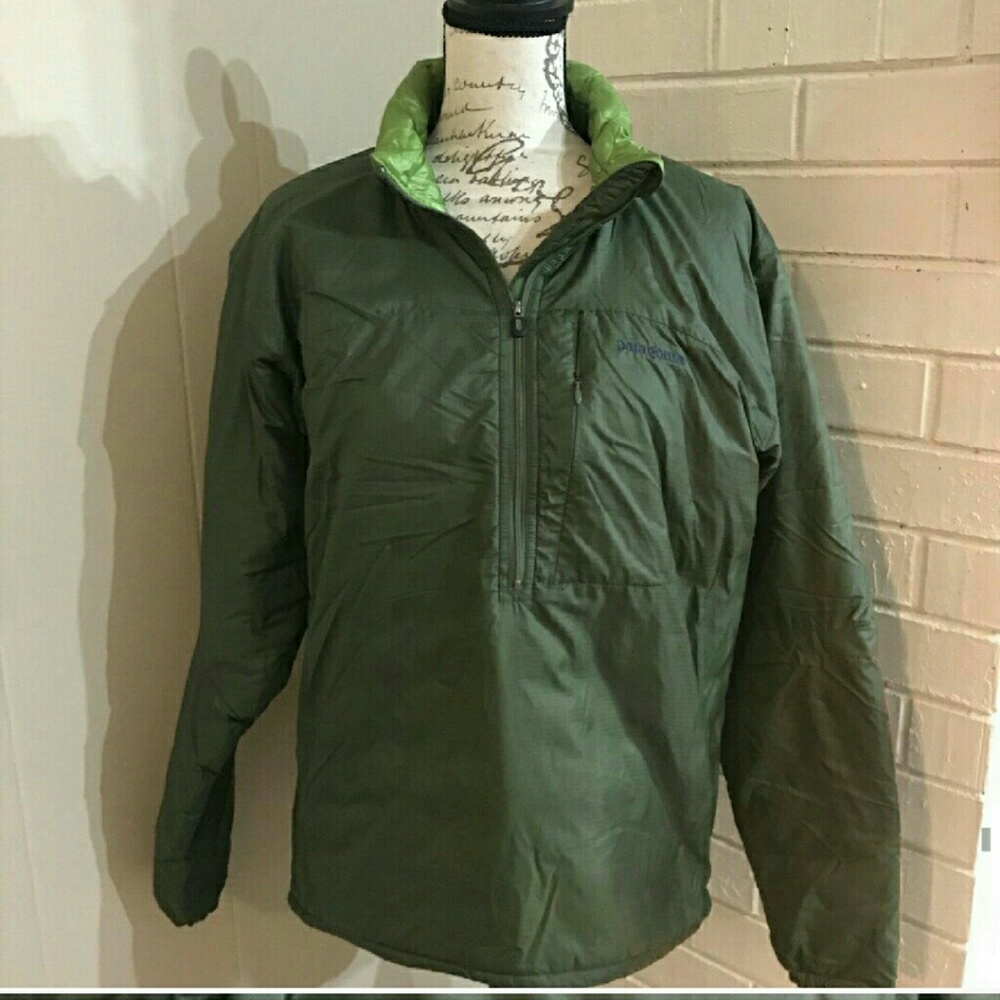 Small Patagonia pullover down packable jacket